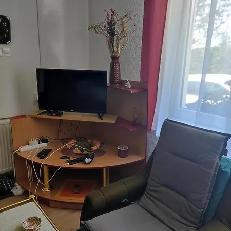 Marija Kwatera prywatna *